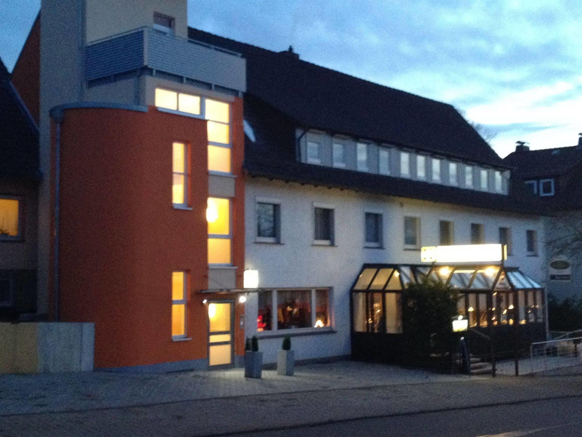 Osterode am Harz Hotel-Restaurant Zum Roeddenberg מראה חיצוני תמונה