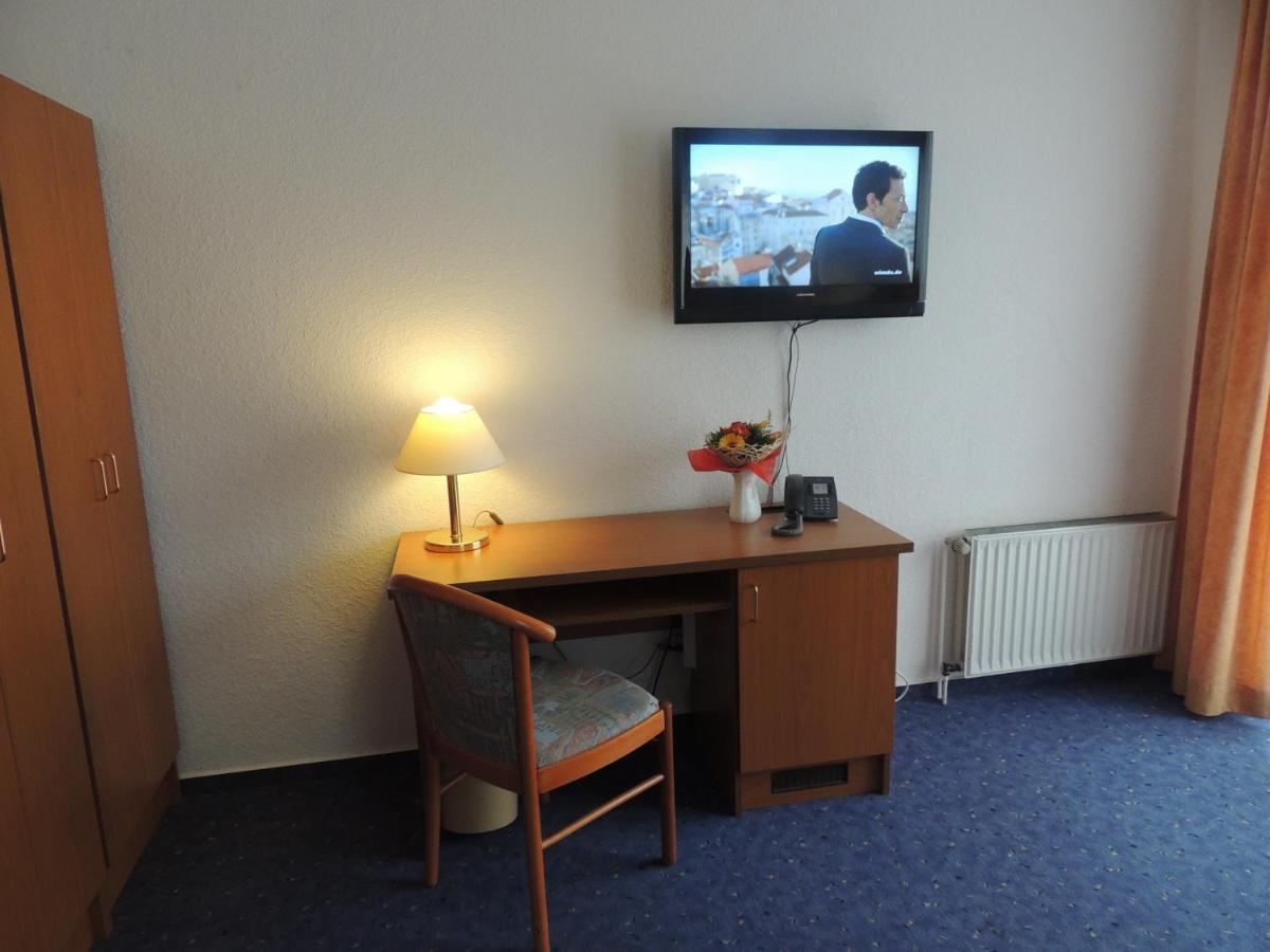 Osterode am Harz Hotel-Restaurant Zum Roeddenberg חדר תמונה